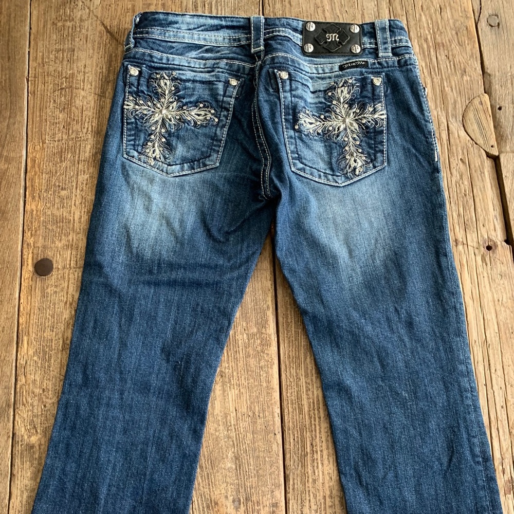 Miss Me Capri Jeans Size 29